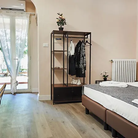 El Roy Garden Pensjonat 3*